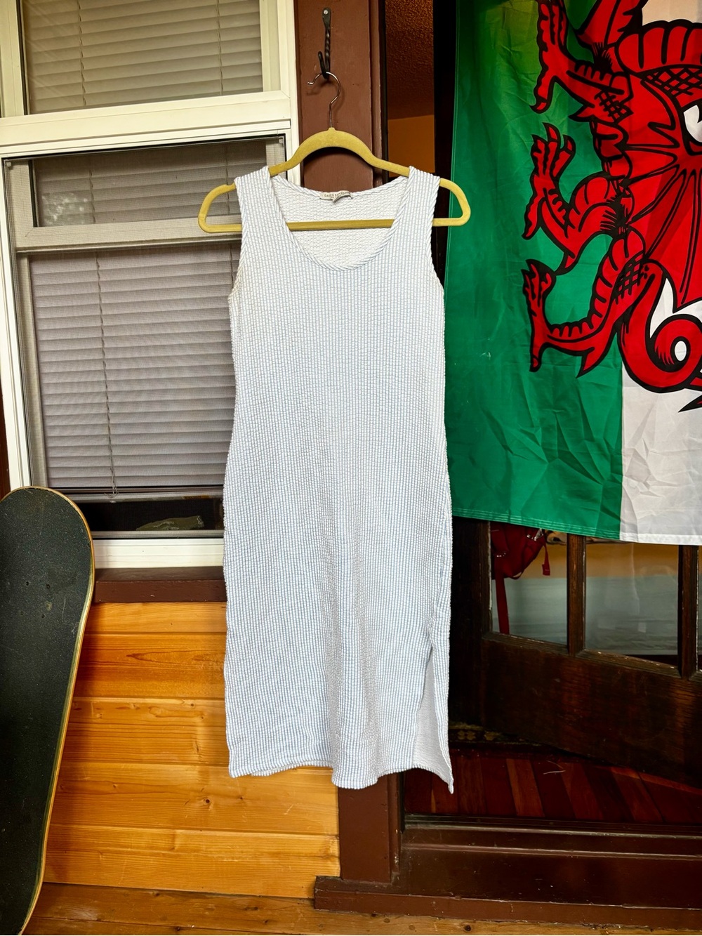 Green Envelope White Sleeveless Knit Midi Dress